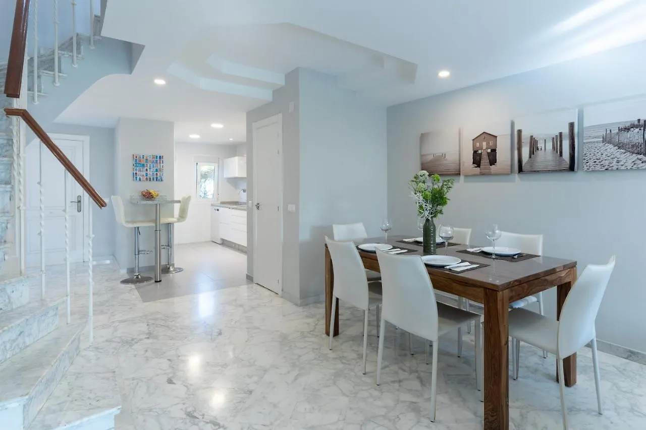 Townhouse Beachfront In Costalita Estepona Holiday home